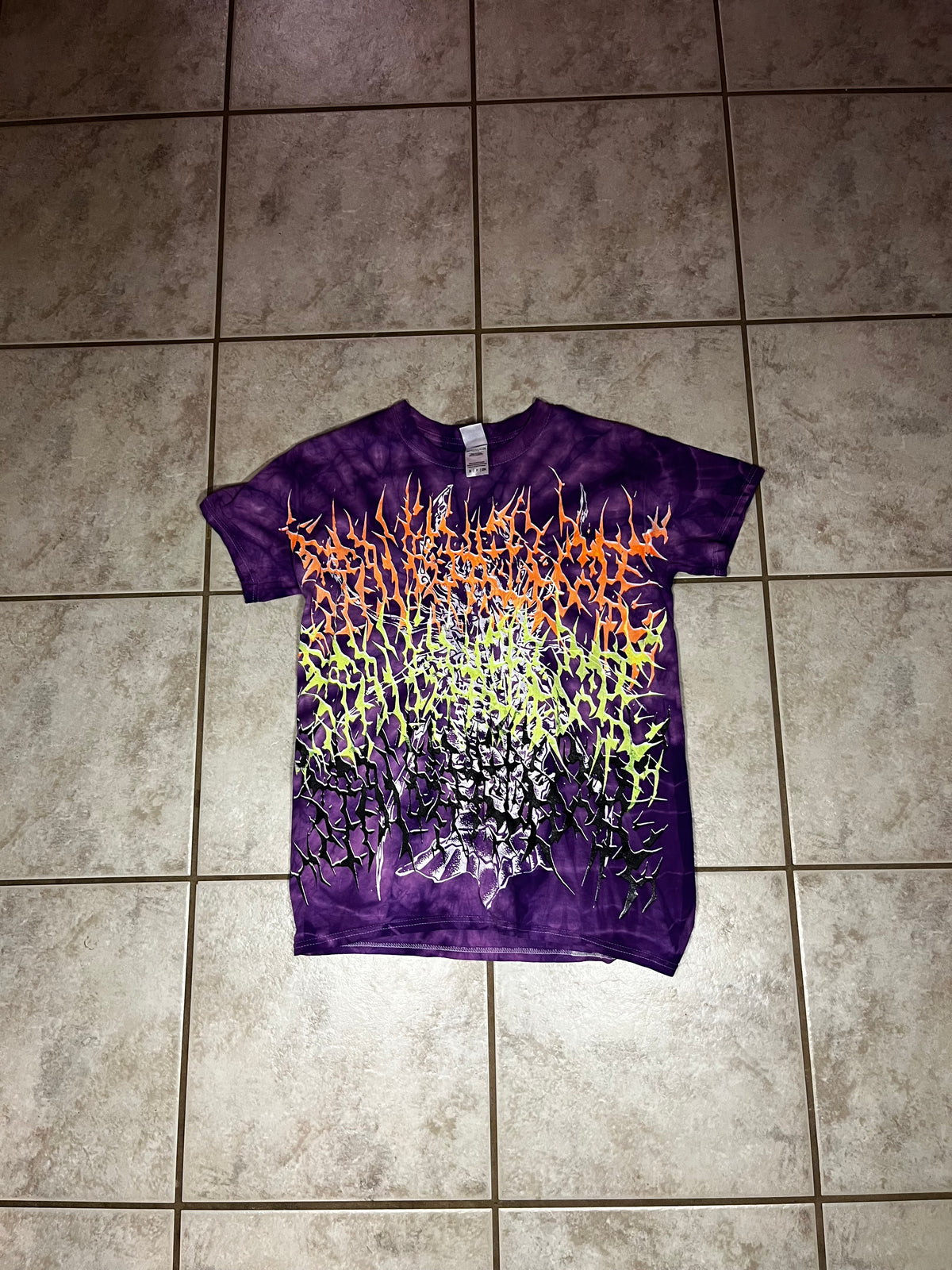 SPOOKY TEE