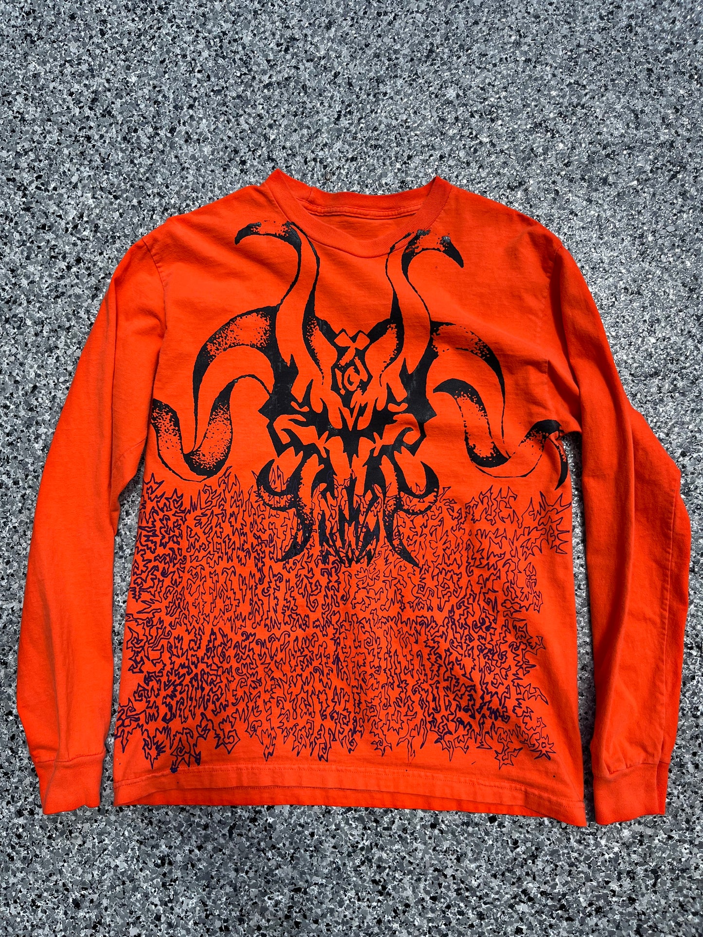 ORANGE LONG SLEEVE